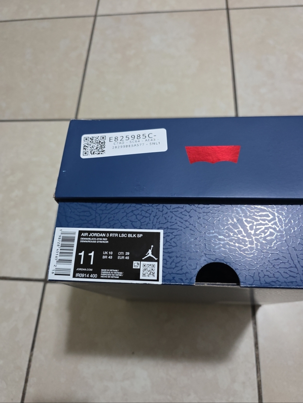 Empty Shoe Box - Picture 6 of 7